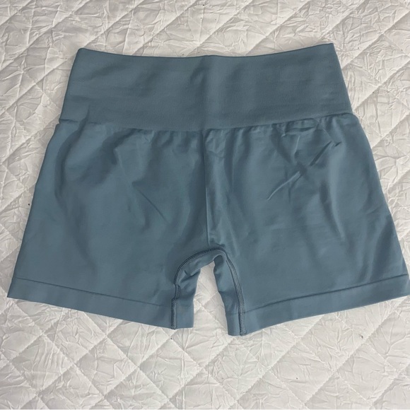 Soft Sculpt Shorts - Picture 2 of 2